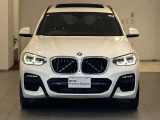 サービスにはドイツ本国と同様に教育と訓練を受け、BMWを知り尽くした「マイスター」が数多く在籍しております。360度による納車前点検整備で、お客様に安心と安全をお届けいたします。
