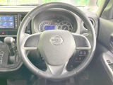 【純正革巻きステアリング】上質な革を使用することで、手にしっかり馴染みとても運転しやすいハンドルです♪