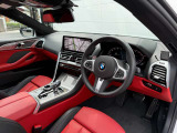 BMW専門のメカニックが、100項目にも上るポイントを徹底的にチェック。交換基準に達した部品があれば、弊社負担にて交換後、お客様へご納車致します。