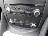 メーカーHDDナビ CD・DVD再生  CD録音可 フルセグTV USB接続端子 Bluetooth対応★携帯電話にダウンロードした音楽が車内でも楽しめます。ハンズフリー通話も可能です!