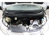 Hondaの技術が詰まったエンジンルーム☆☆☆エンジンルーム室内ともにルームクリーニング済みで清潔です◎快適なドライブをお楽しみください♪♪