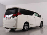 当店では、厳選された車両のみ展示しております。アルファード・ヴェルファイアに特化した専門店ならではの豊富な在庫の中から、お気に入りの一台をお探しください!