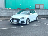 2001年オープン。 Audi正規ディーラーとして最も歴史のあるAudi 江戸川は、2フロアに分かれるガラス張りのショールームです。