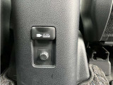 ■AC100V電源■ 車の中で、コンセントが使えます。便利ですね。