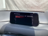 Bluetoothに接続することで、スマートフォンに入っている音楽アプリを車内で楽しめたり、通話が出来ます♪