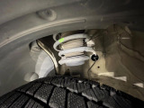 お車を安心してお乗りいただく為には、足回りの定期点検が欠かせません。サービスサポート(有償保証)では無料点検もご提供しており、安心のカーライフをお過ごしいただけるサポート体制が整っています。