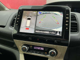 アラウンドビューモニターが、駐車をサポートしてくれますよ!
