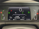 視認性の高いメーター回り。いろいろな情報も表示されます。
