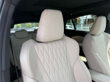 BMW Premium Selection 江戸川は、約20台の展示スペースがあり、常時新車拠店より厳選された認定中古車が続々と入庫しております。