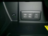 当店は車のプロ集団です。なにかお困りのことなどがございましたら、いつでもご相談ください。親切・丁寧をモットーに対応させて頂きます。