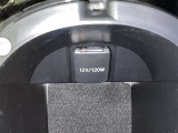 シガーソケット用の充電器が使用可能です!