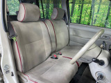 運転席シート廻りは使用感も少なく、良好な状態となっています。丁寧に使われていたことがよくわかりますね。