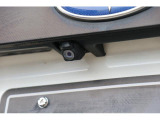 リヤカメラ付きで駐車も楽々、後方の映像を確認でき安心です