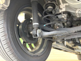 お車を安心してお乗りいただく為には、足回りの定期点検が欠かせません。サービスサポート(有償保証)では無料点検もご提供しており、安心のカーライフをお過ごしいただけるサポート体制が整っています。