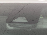 【トヨタセーフティセンス】走行中に前方の車両等を認識し、衝突しそうな時は警報とブレーキで衝突回避と被害軽減をアシスト。より安全にドライブをお楽しみいただけます。