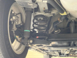 お車を安心してお乗りいただく為には、足回りの定期点検が欠かせません。サービスサポート(有償保証)では無料点検もご提供しており、安心のカーライフをお過ごしいただけるサポート体制が整っています。