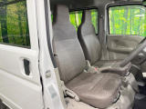 運転席シート廻りは使用感も少なく、良好な状態となっています。丁寧に使われていたことがよくわかりますね。