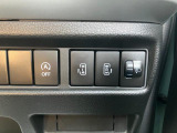【キーレスプッシュスタート】!パワースライドドアなど各機能のスイッチは運転席から操作ラクラク。
