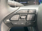 【ステアリングスイッチ】運転中、前方から目線をそらすことなく、オーディオ等の操作が可能な便利機能!安心&快適なドライブを演出してくれます♪