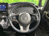 【ステアリングスイッチ】運転中、前方から目線をそらすことなく、オーディオ等の操作が可能な便利機能!安心&快適なドライブを演出してくれます♪