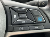 ガソリンを節約するのがアイドリングストップ。普段通りの運転で状況に応じてクルマ自身が判断してアイドリングストップし、エコドライブを行って経済的な走行を実現します
