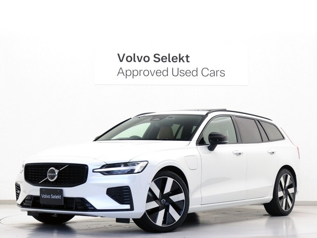 V60 ウルトラ T6 AWD プラグインハイブリッド 4WD
