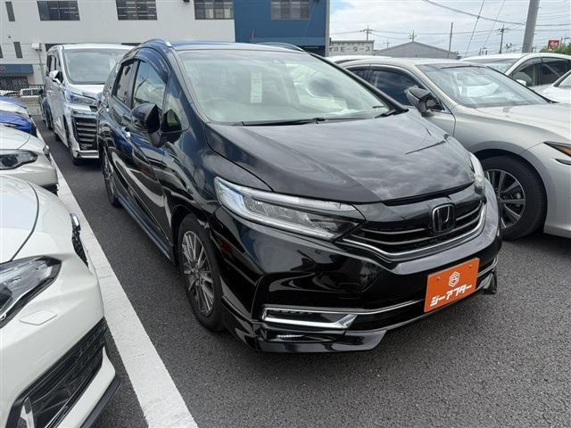 シャトル 1.5 ハイブリッド Z ホンダセンシング 禁煙車 純正8インチナビ バックカメラ