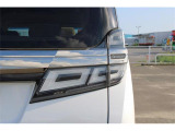 極限までこだわった仕入れで低価格を実現。低価格で良質なお車を全社総台数2,000台以上の在庫からお選びいただけます。営業時間 10:00〜19:00