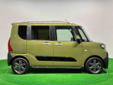 ドアは約90度に開くので荷物も積み込みやすく、乗り降りもしやすい♪ アウトドアで楽しく快適に過ごせる工夫がいっぱいです♪♪
