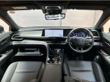 運転席周辺の様子です☆ オーディオ周りやメーター類の位置など、ご確認下さいね♪