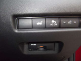 オートバックドア装備です。 ・ETC2.0装備していますので高速道路の乗り降り時や便利です。