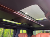 ヴェルファイア ハイブリッド 2.5 Z プレミア E-Four 4WD 