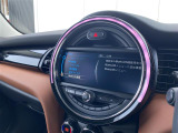 ◆LIBERALAは、輸入車選びの新たなスタイルを提案するインポート・セレクト・ブランドです。オーナー様となる方がクルマから直接感じる感性を第一にした、最良の一台との出会いをコーディネートいたします。