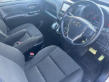運転席シート廻りは使用感も少なく、良好な状態となっています。丁寧に使われていたことがよくわかりますね。