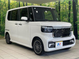 高透明度のガラス皮膜で撥水はもちろん、上質なツヤ・光沢を実現。紫外線や酸性雨から大切な愛車を保護し、色あせ・劣化を防止。「弾スプラッシュコート」、「弾プリミッサコート」からお選びいただけます。