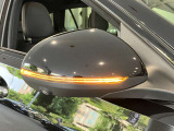 納車前整備は、メルセデスベンツ国際認定メカニックによる最新の検査ライン等の施設が充実した当社工場で入念に行います。メルセデス・ベンツの定める厳しい基準をクリアしたお車のみをご案内させて頂きます。