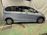 もちろん展示車は、ルームクリーニング済みのピカピカの状態です。お客様のご来店をスタッフ一同心よりお待ちしております。