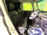 運転席シート廻りは使用感も少なく、良好な状態となっています。丁寧に使われていたことがよくわかりますね。