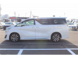 極限までこだわった仕入れで低価格を実現。低価格で良質なお車を全社総台数2,000台以上の在庫からお選びいただけます。営業時間 10:00〜19:00