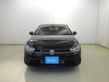 VWは小さな車も、大きな車も、平等です。クラスによって品質や安全性に差を付けない。ボディ剛性と精度、重厚なドアの音はどの車種も共通です。是非一度体感してみて下さい。