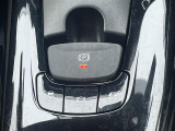 大好評のボディコーティング「ハイモースコート」もご納車までに施工可能。雨染みや線傷など中古車だからと諦めていませんか?ピカピカの状態でお乗り出しいただけます。