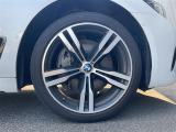 ◆LIBERALAは、輸入車選びの新たなスタイルを提案するインポート・セレクト・ブランドです。オーナー様となる方がクルマから直接感じる感性を第一にした、最良の一台との出会いをコーディネートいたします。