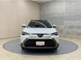 お車購入のポイントとなるフロントマスクです。上質で迫力あるデザインですね☆☆