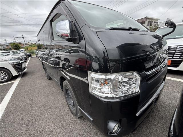 トヨタ ハイエースバン 