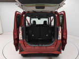 中古車は一物一価、同じようなお車でも、整備状況、外内装の状態など様々です。