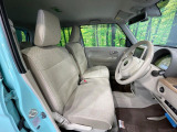 運転席シート廻りは使用感も少なく、良好な状態となっています。丁寧に使われていたことがよくわかりますね。