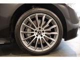 お気軽にお問い合わせください。Tel:075-325-0440 Mobile:070-2313-8676  中古車担当:時女まで