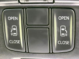 【両側パワースライドドア】スマートキーや運転席のスイッチで後席両側スライドドアの開閉が可能♪電動だから力を入れてドアを開ける必要が無く、小さなお子様でも簡単に開け閉めでき快適です♪