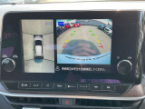 インテリジェントアラウンドビューモニターが付いてます。