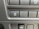 【パワースライドドア】スマートキーや運転席のスイッチでスライドドアの開閉が可能♪電動だから力を入れてドアを開ける必要が無く、小さいお子様でも、重い荷物を持っている時もラクに開け閉めできます♪